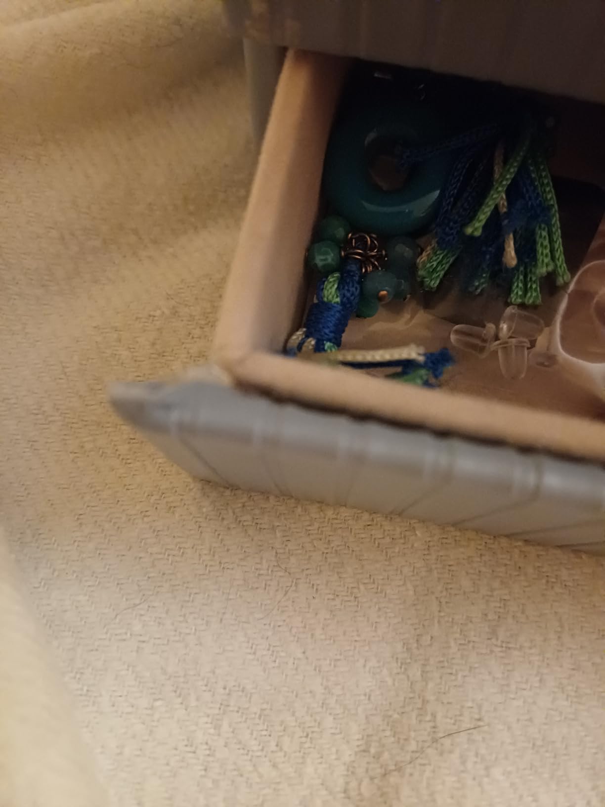 Dajasan Large Jewelry Box Schmuckkästchen Weiß 3 Ebenen Leder