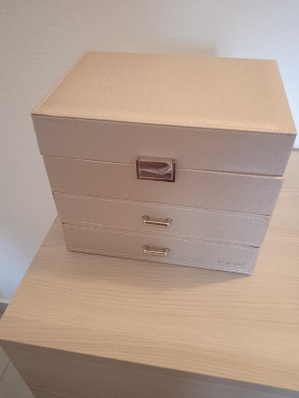 Dajasan Large Jewelry Box Schmuckkästchen Champagner 4 Ebenen