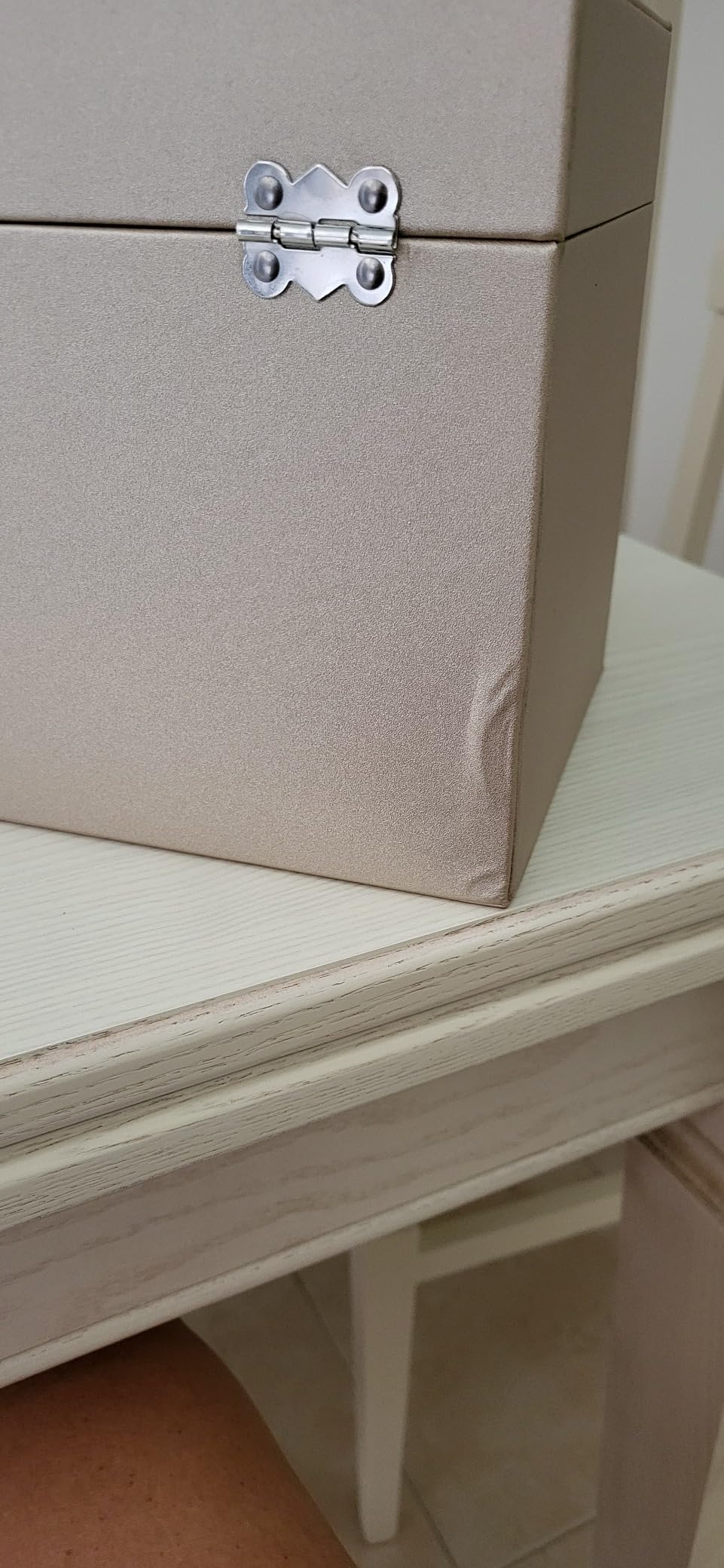 Dajasan Large Jewelry Box Schmuckkästchen Champagner 4 Ebenen
