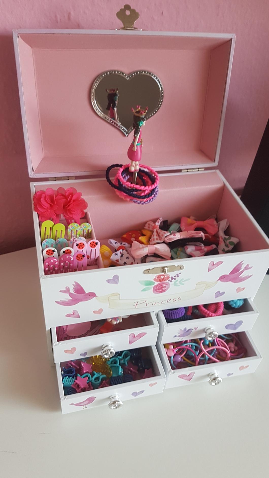Jewelkeeper Unicorn Schmuckkästchen Glitzer Regenbogeneinhorn Spieluhr