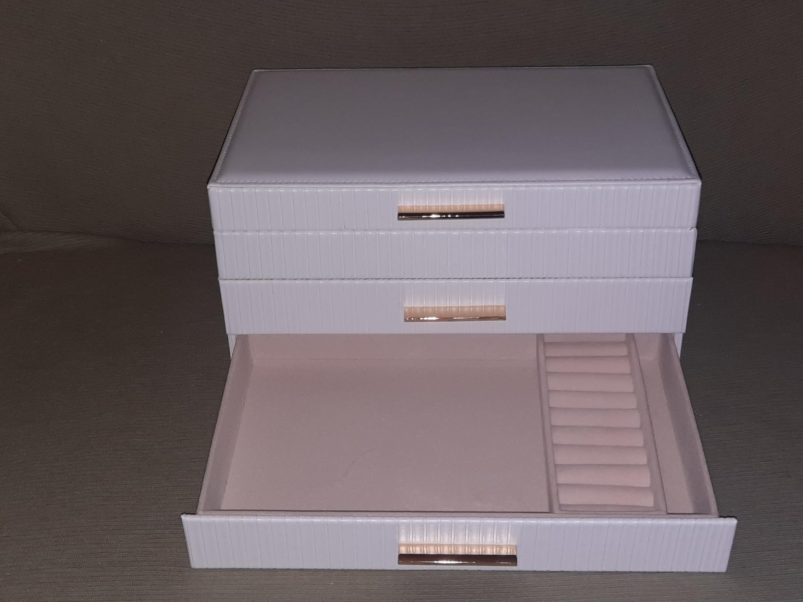 Dajasan Large Jewelry Box Schmuckkästchen Weiß 3 Ebenen Leder
