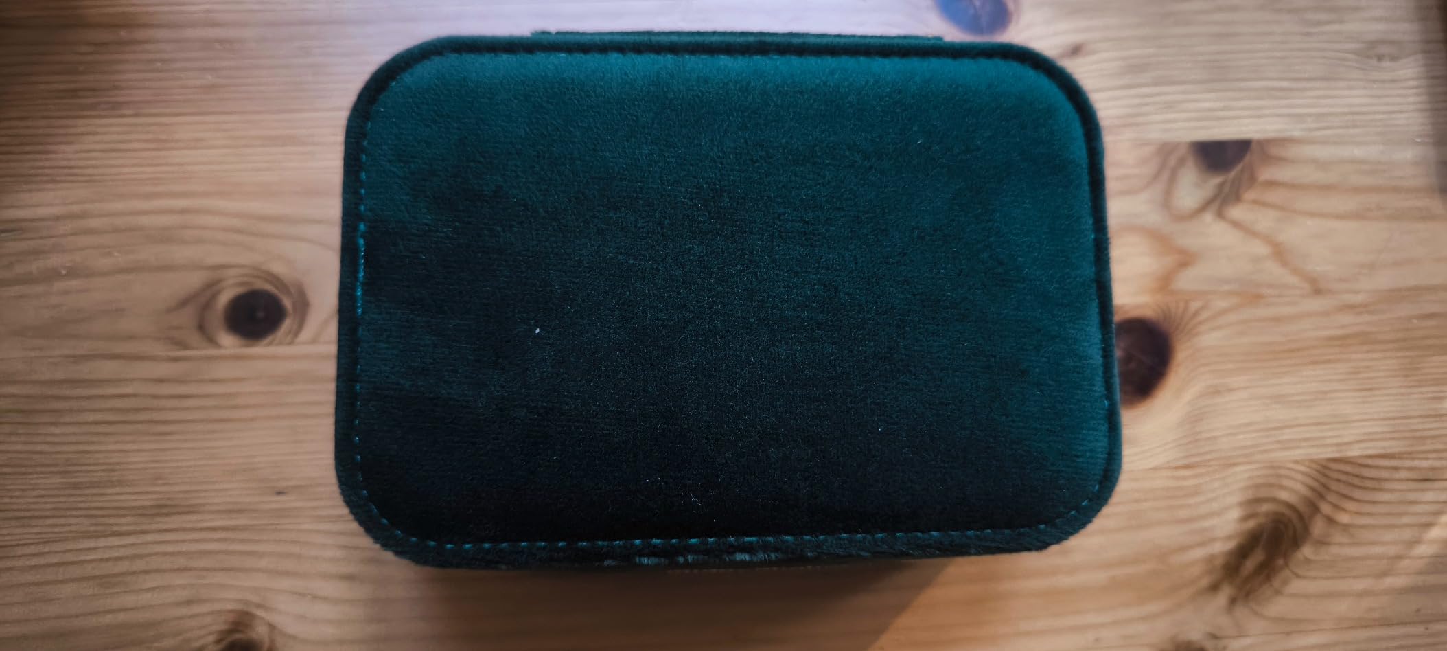Dajasan Small Jewelry Box Schmuckbox Khaki aus Samt