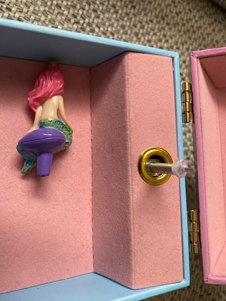 Jewelkeeper Unicorn Schmuckdose Glitzer-Einhorn 8x10x10 cm Musik