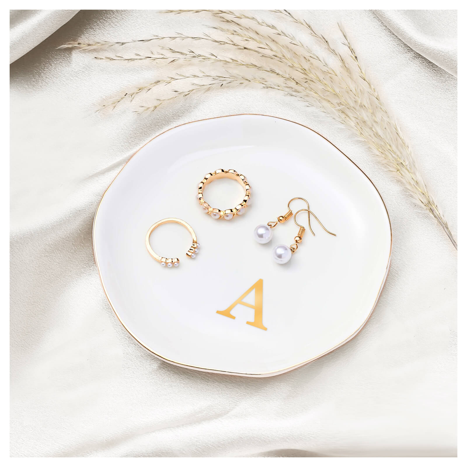 Lolalet Jewelry Tray Ringschale Keramik Buchstabe A Goldrand